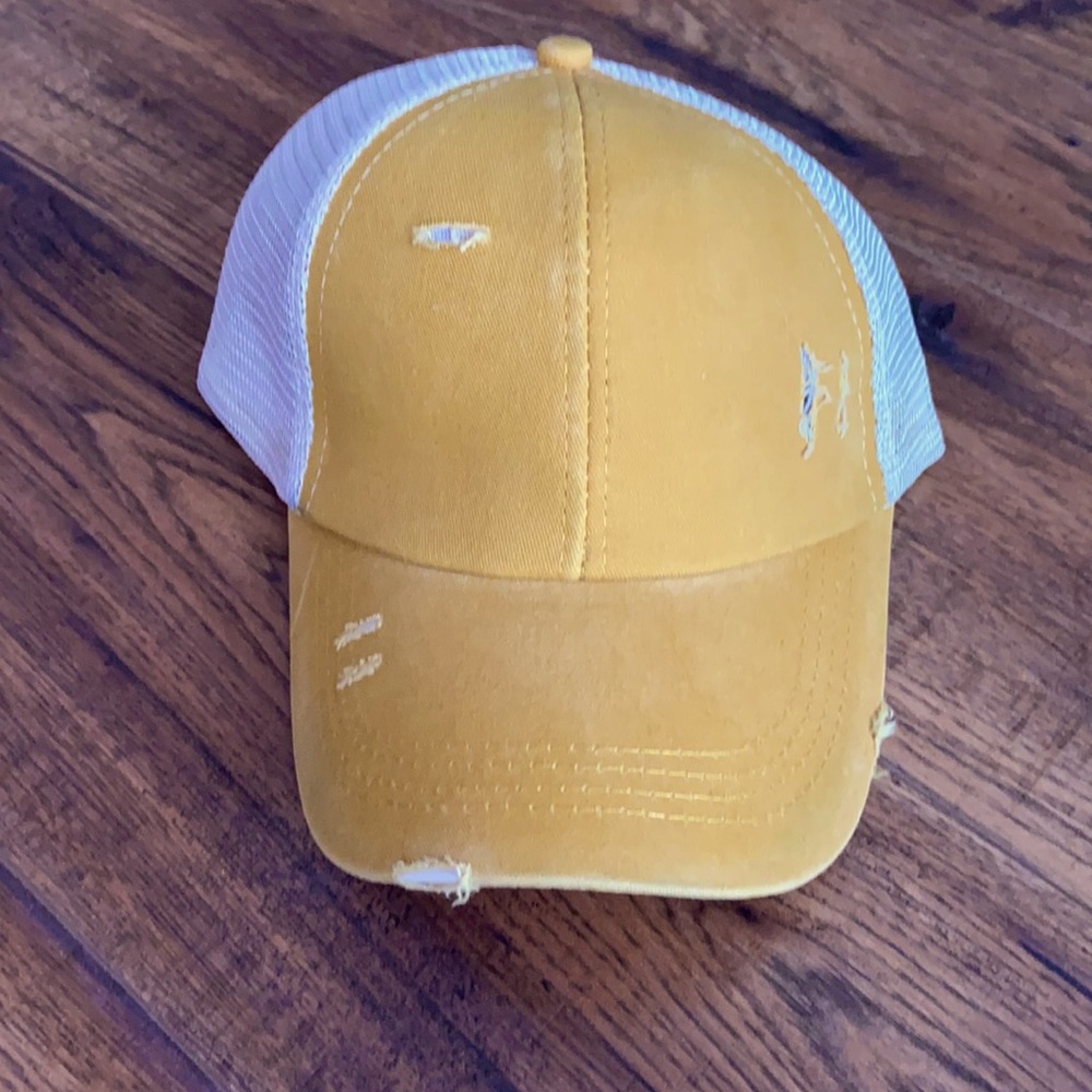 Brand New Criss Cross Hat